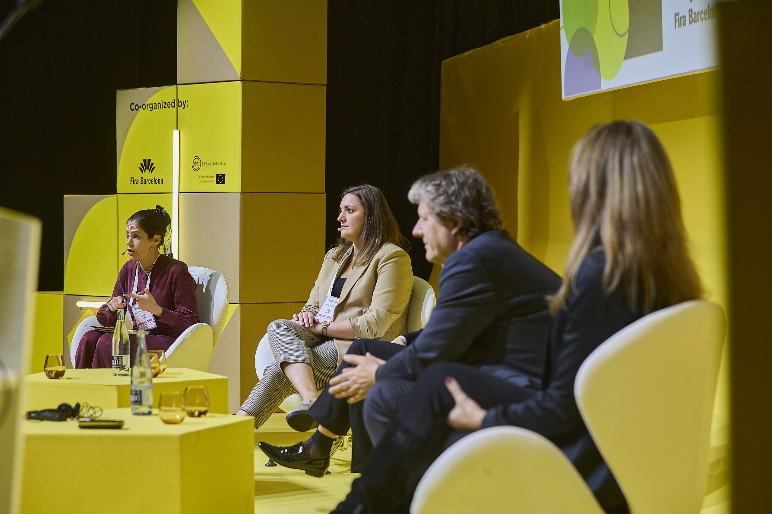 Powering the Electric Mobility Transition – Thematic roundtable