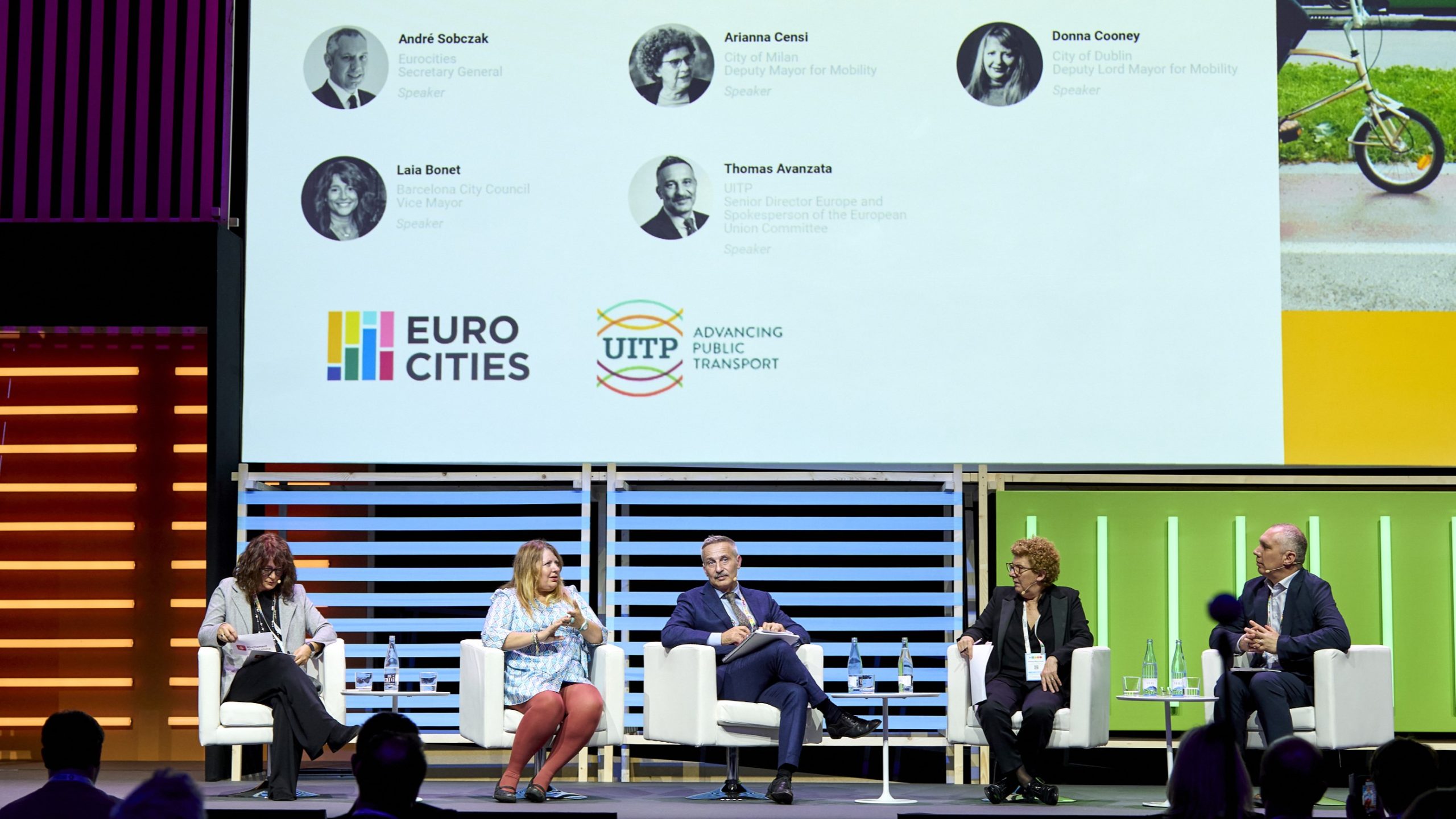 An awakening call for public transport in Europe