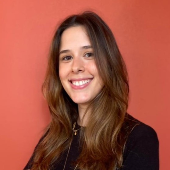 Thaís Fontenelle Siqueira