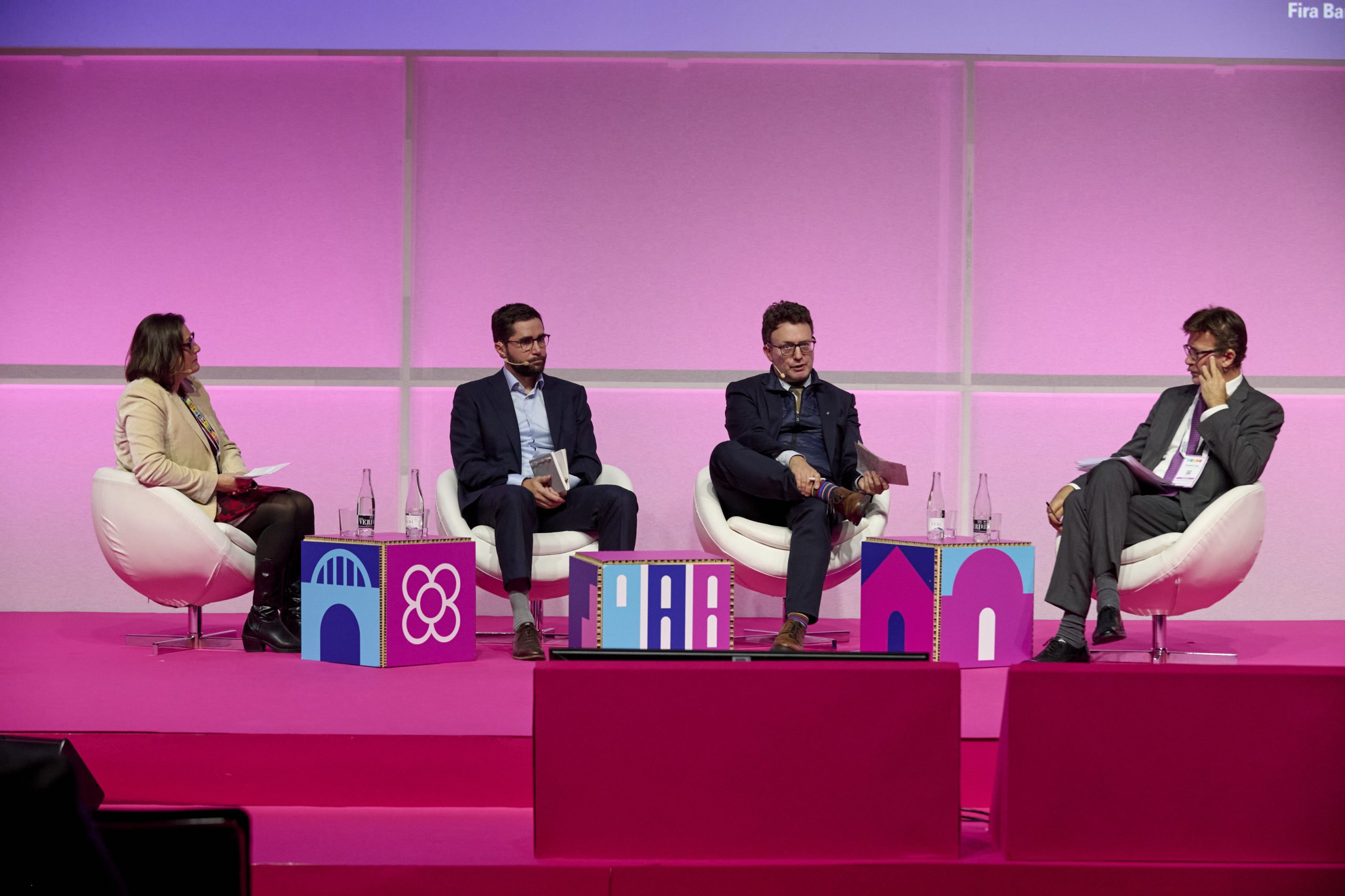 Joint Horizons—Partnerships for a Smart Recovery in Ukraine Joint Horizons—Partnerships for a Smart Recovery in Ukraine