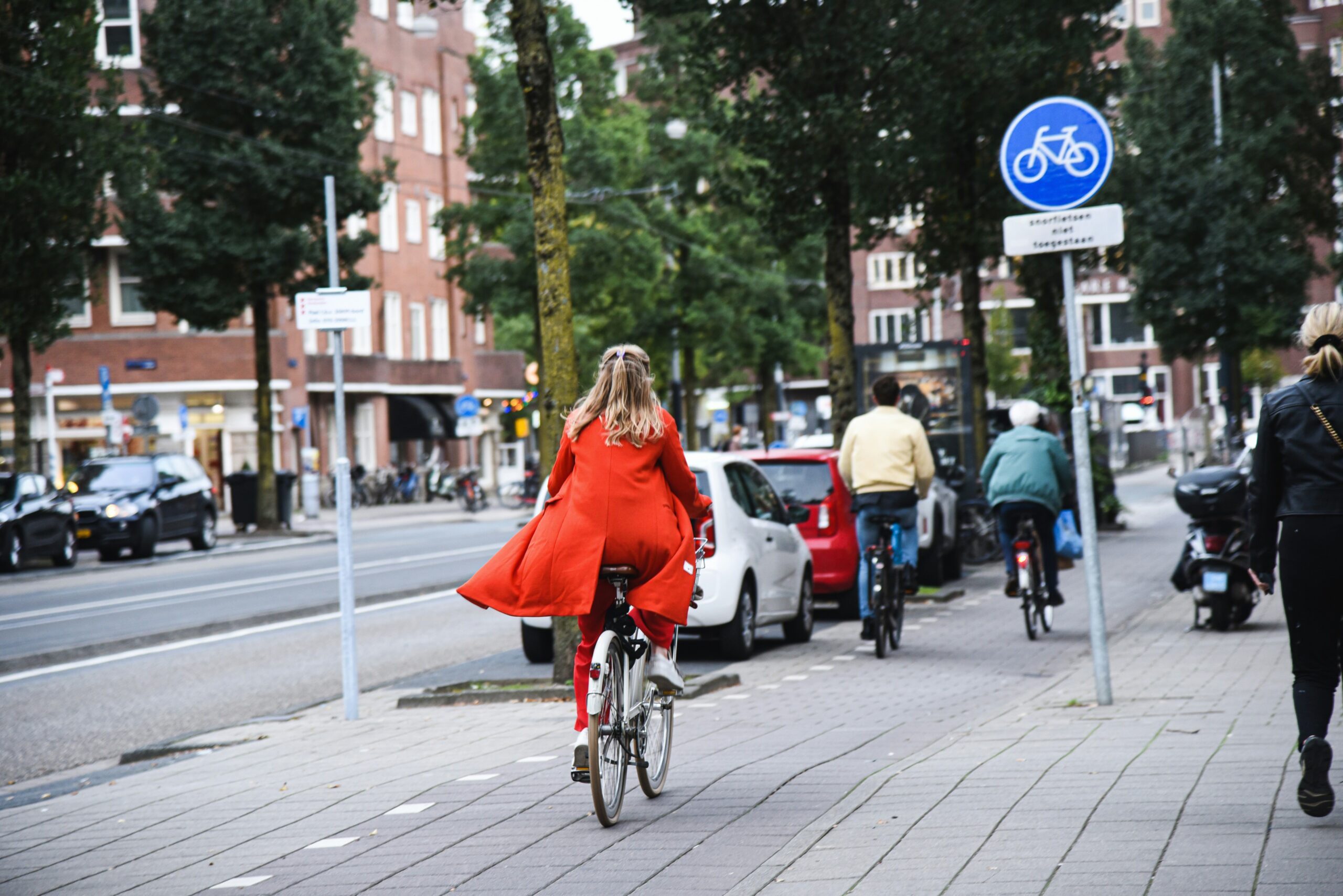 Nudging cities forward: The behavioural science shaping sustainable mobility