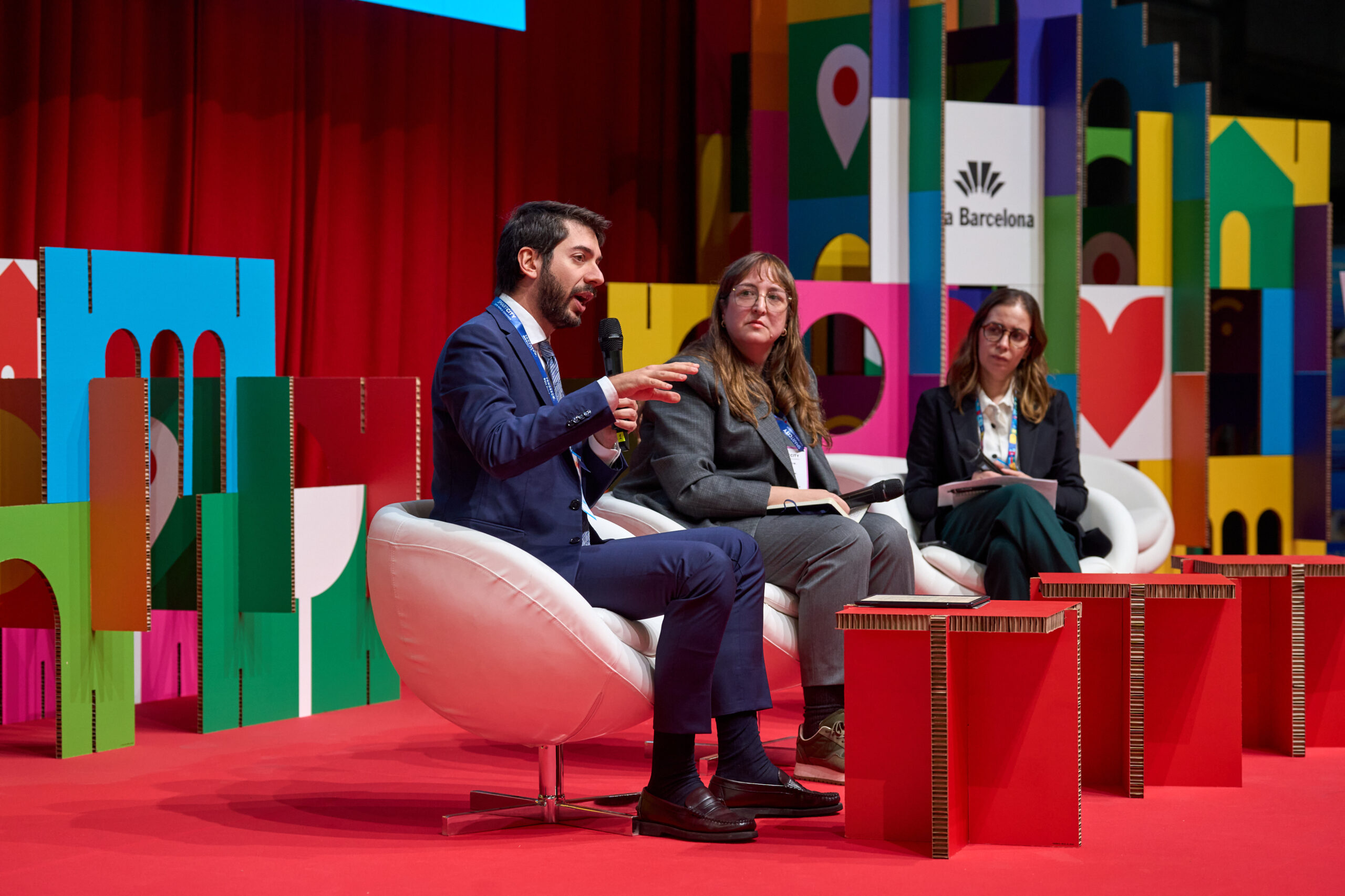 Cybersecurity for Cities: Challenges of Urbanization and Digital Transformation