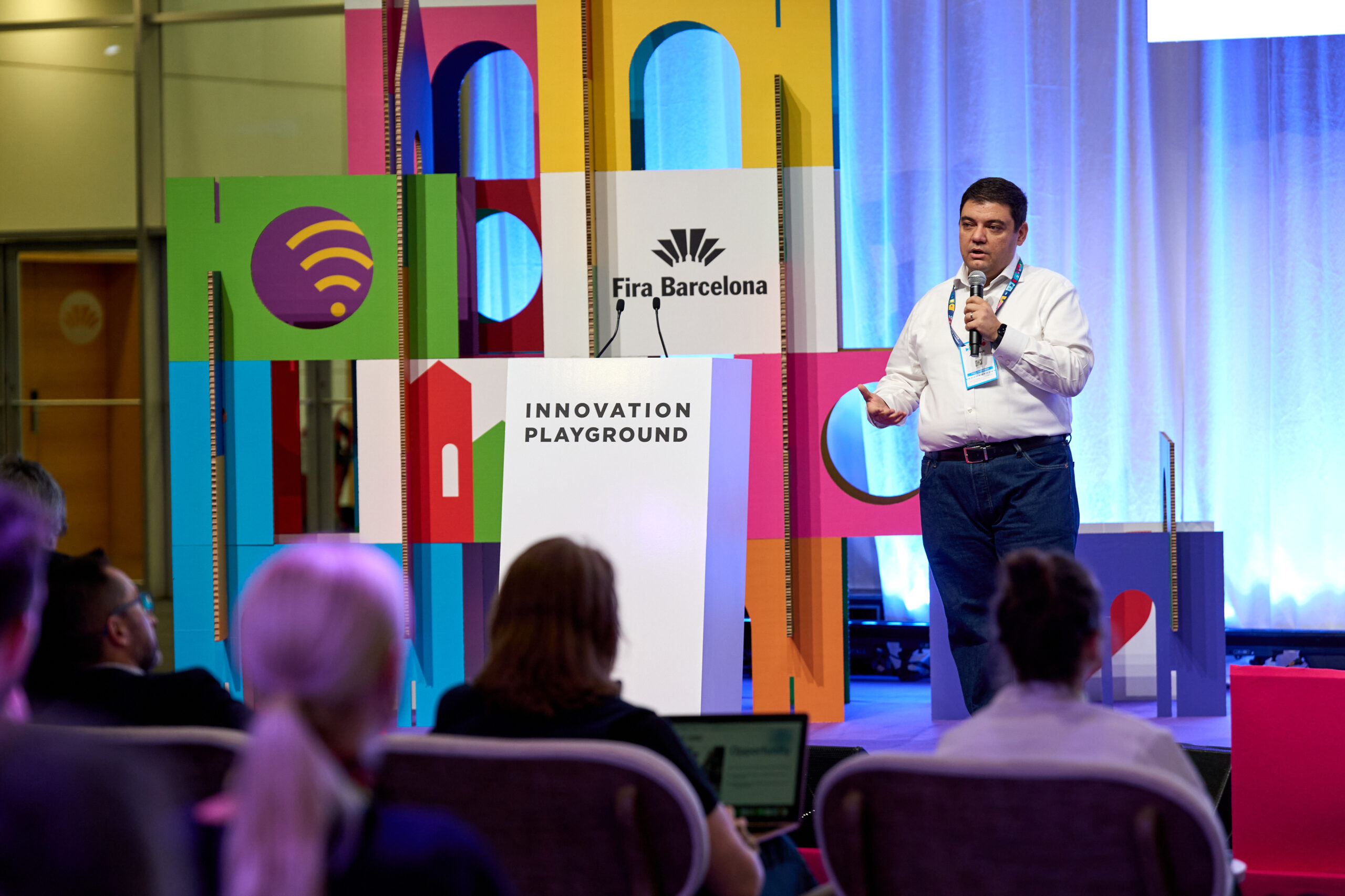 Startup Pitches: Connected, Smart & Sustainable Mobility