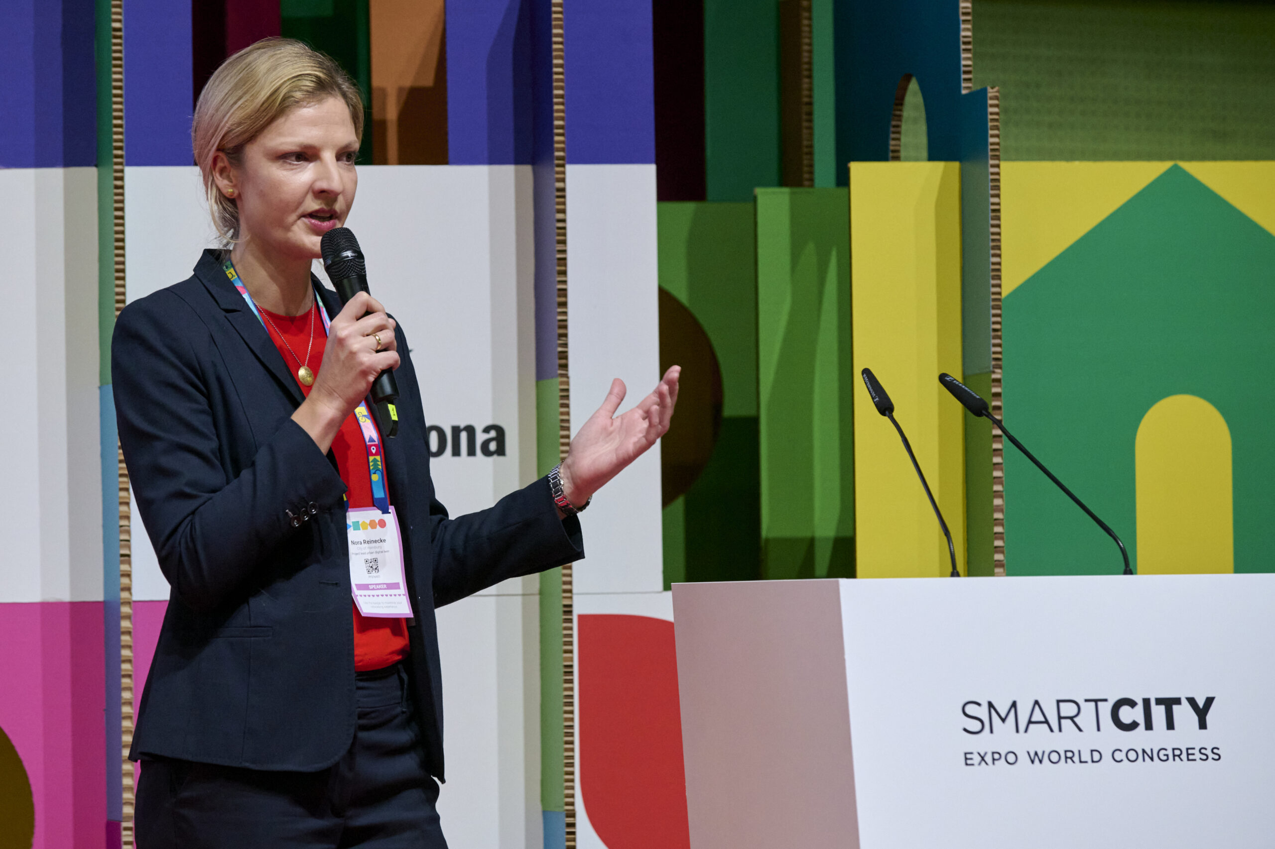 Connected Urban Twins: digital change across cities