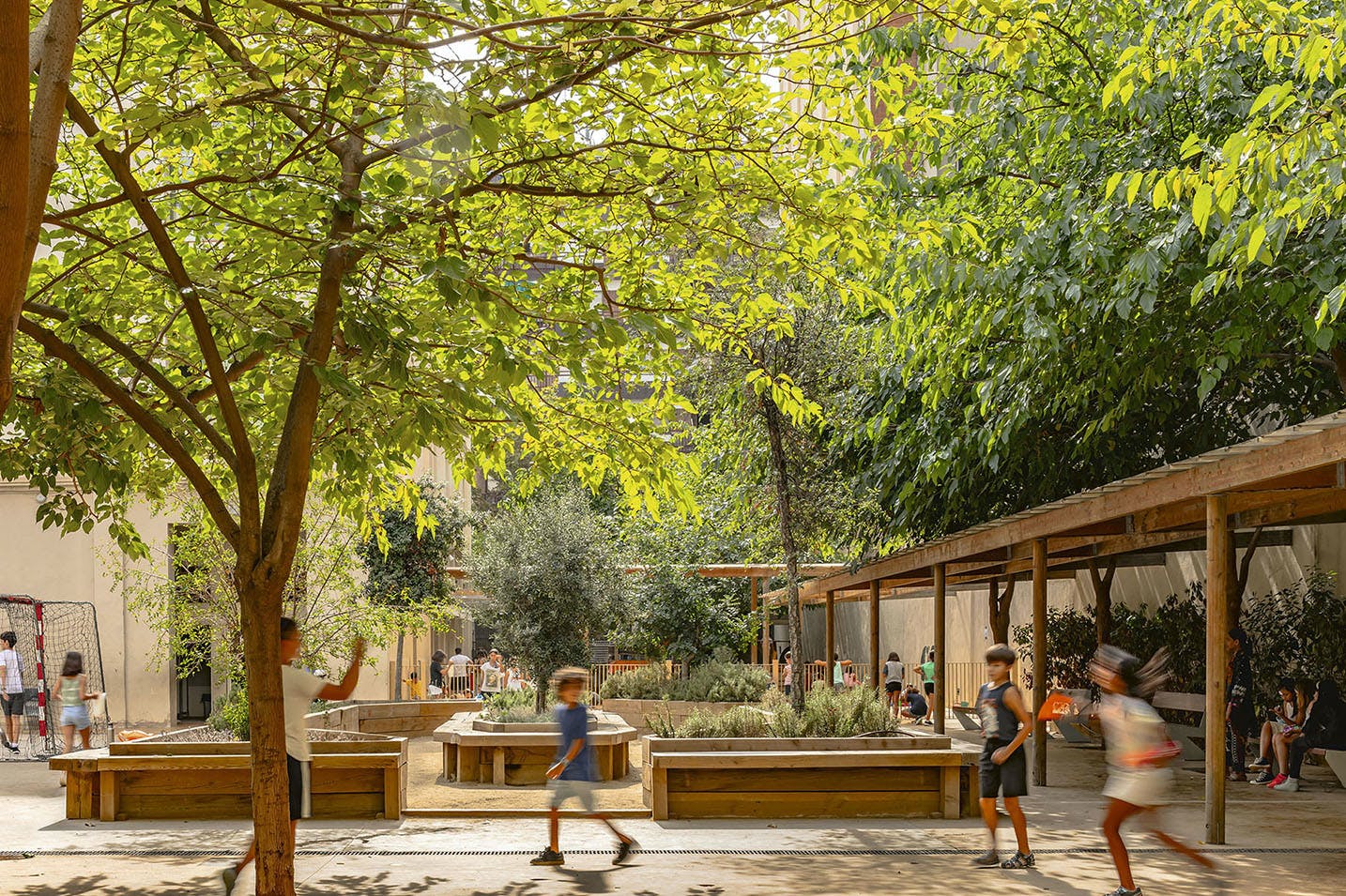 Barcelona Climate Shelters Network: when the infrastructure to beat the heat already exists